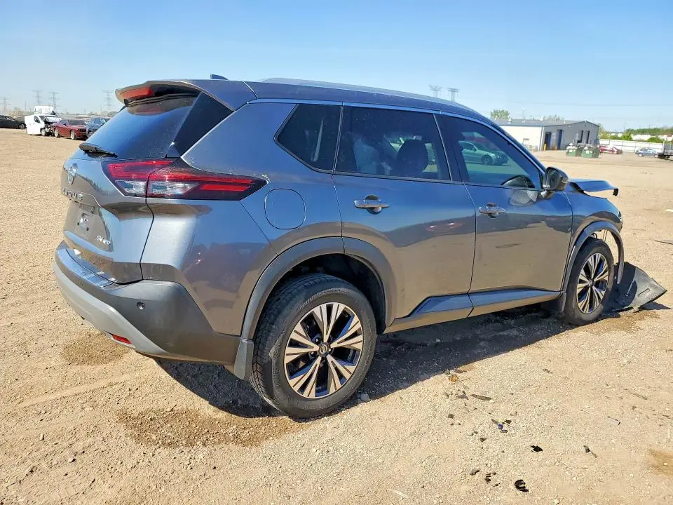 2021 NISSAN ROGUE SV  
