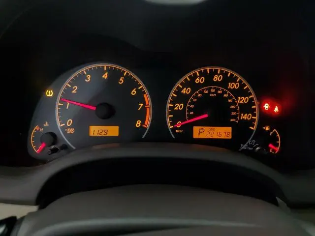 2010 TOYOTA COROLLA BASE  