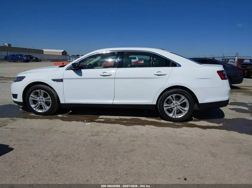 2018 FORD TAURUS SE
