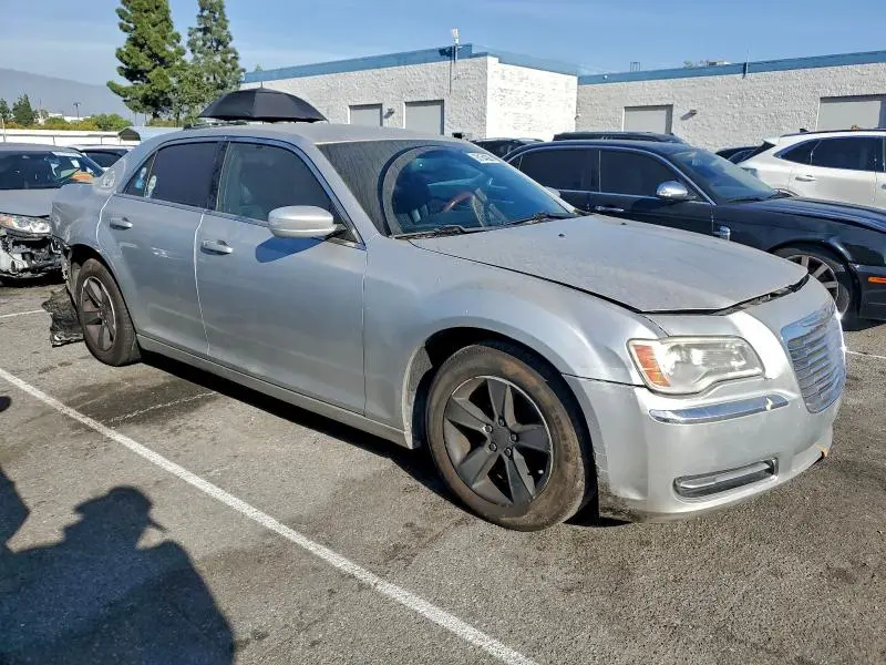 2012 CHRYSLER 300   