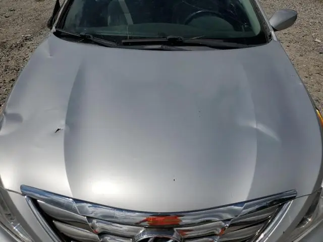 2012 HYUNDAI SONATA SE  