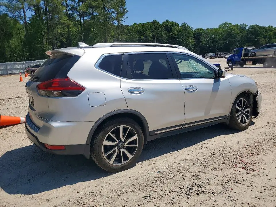2018 NISSAN ROGUE SL  