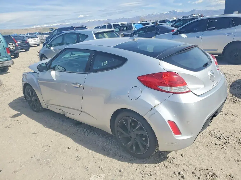 2017 HYUNDAI VELOSTER BASE  
