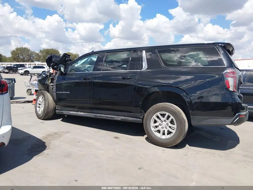 2023 CHEVROLET SUBURBAN 2WD LT