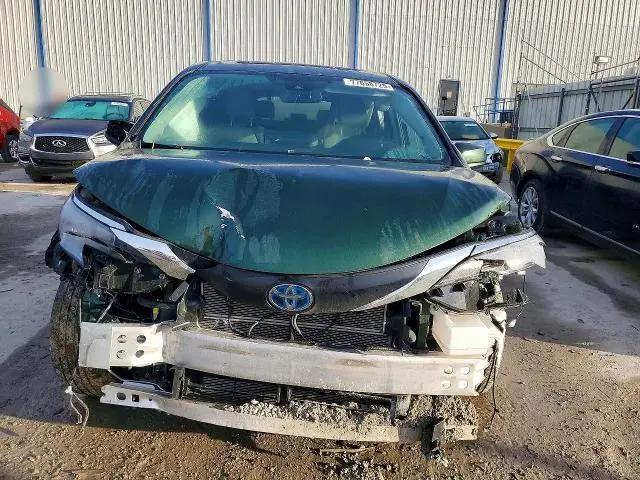 2025 TOYOTA SIENNA XLE 7-PASSENGER  