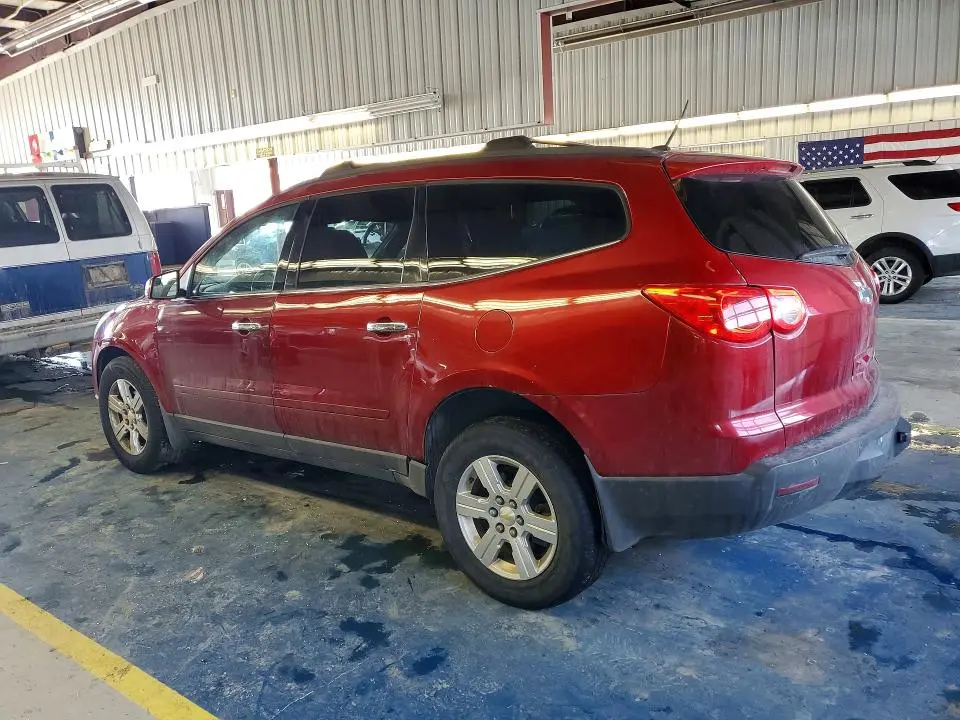 2012 CHEVROLET TRAVERSE LT  