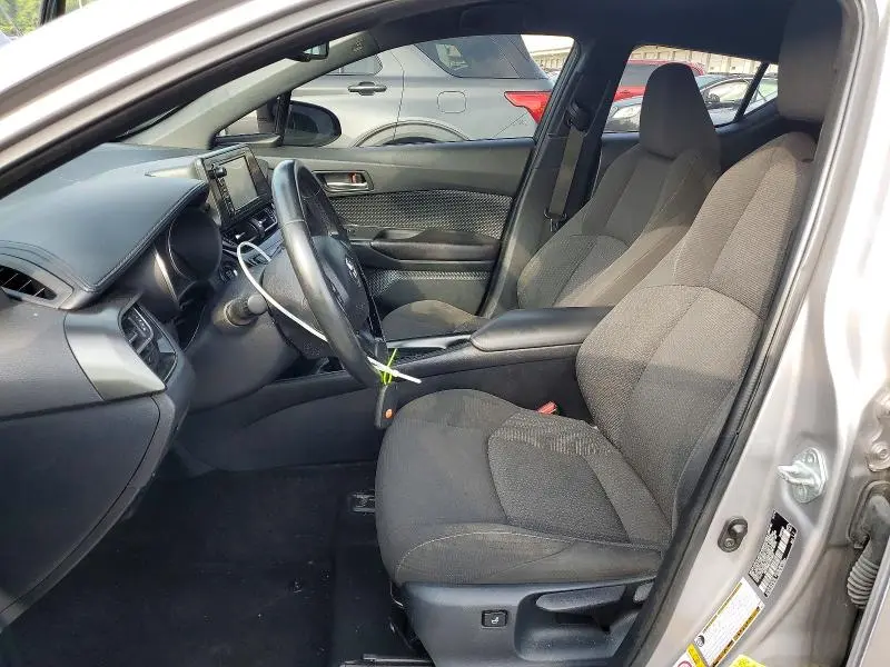 2018 TOYOTA C-HR XLE PREMIUM  