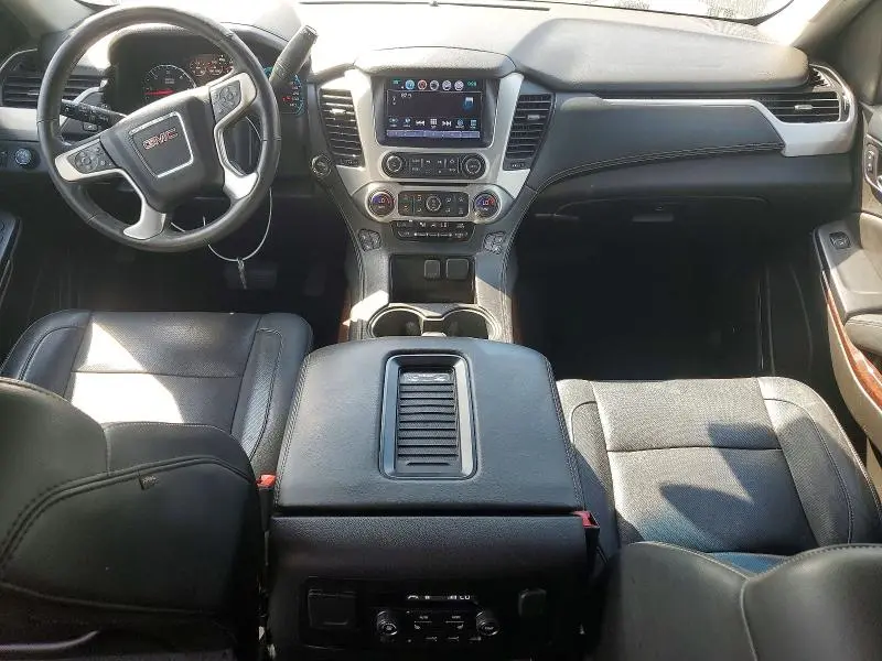 2017 GMC YUKON XL C1500 SLT  