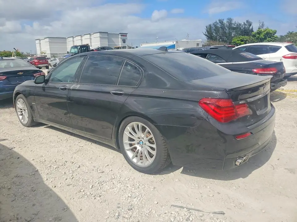 2013 BMW 750 LI  
