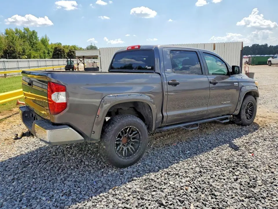 2015 TOYOTA TUNDRA SR5  