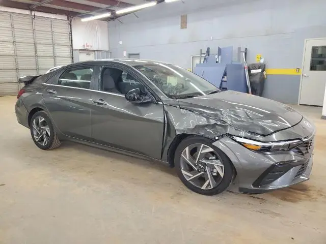 2025 HYUNDAI ELANTRA SEL  