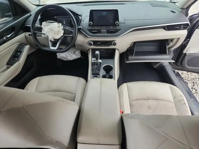 2019 NISSAN ALTIMA SV  