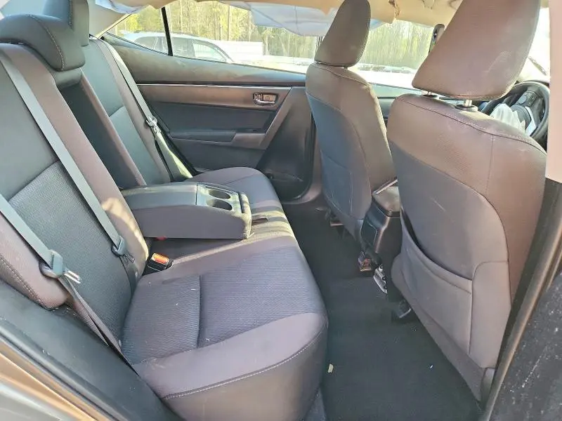 2017 TOYOTA COROLLA LE  