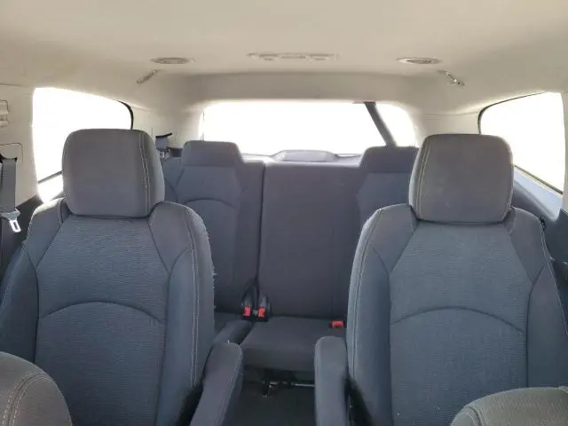 2017 CHEVROLET TRAVERSE LT  