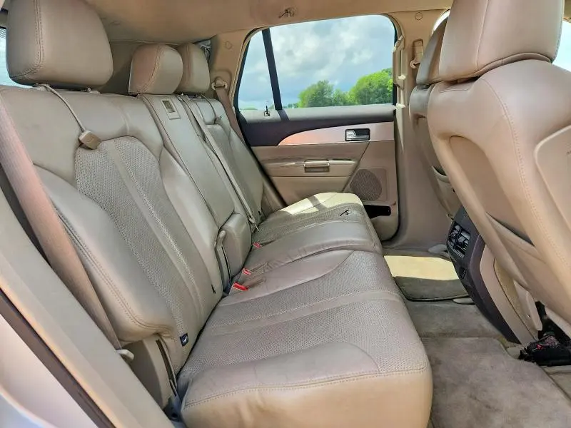2011 LINCOLN MKX   