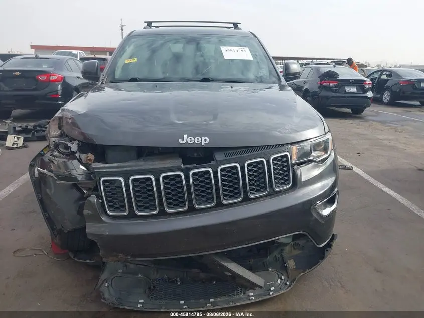 2017 JEEP GRAND CHEROKEE LAREDO