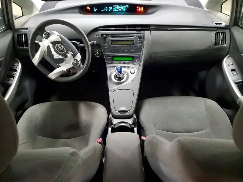 2010 TOYOTA PRIUS II  