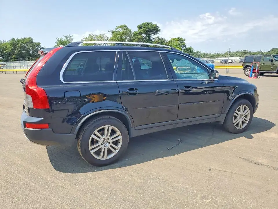 2011 VOLVO XC90 3.2  