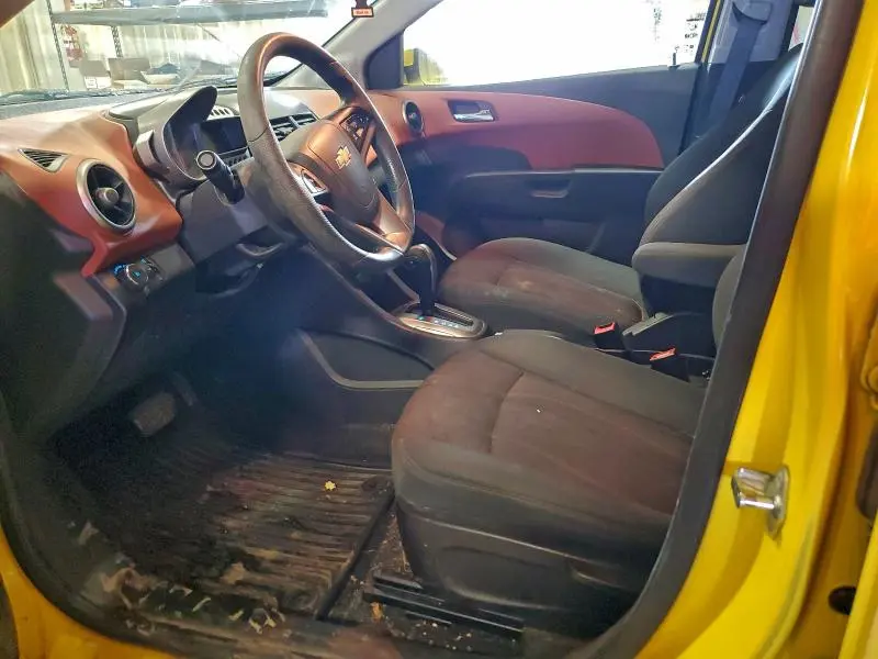 2016 CHEVROLET SONIC LT  