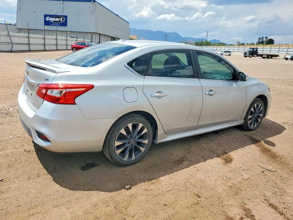 2016 NISSAN SENTRA SR  