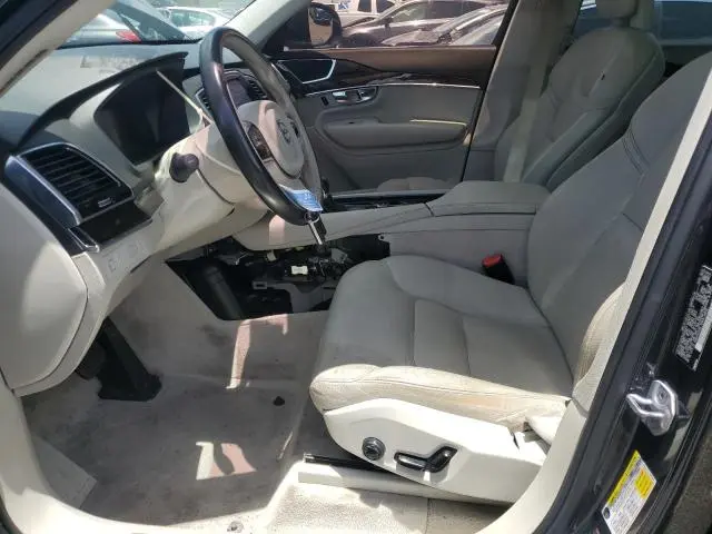 2016 VOLVO XC90 T6  