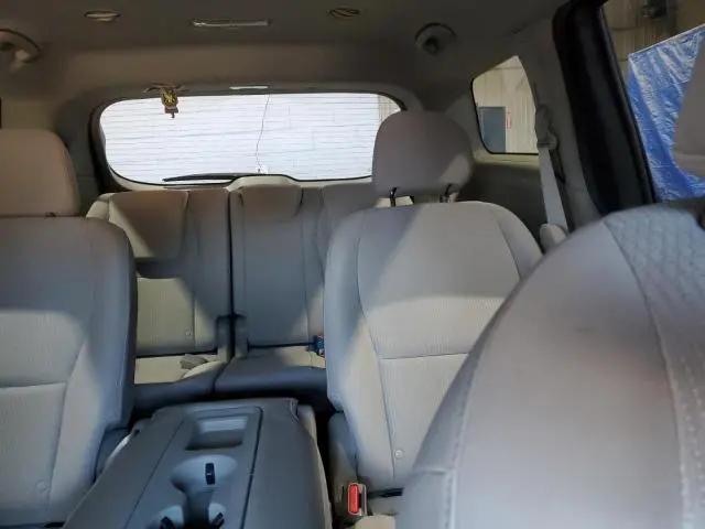 2021 KIA SEDONA LX