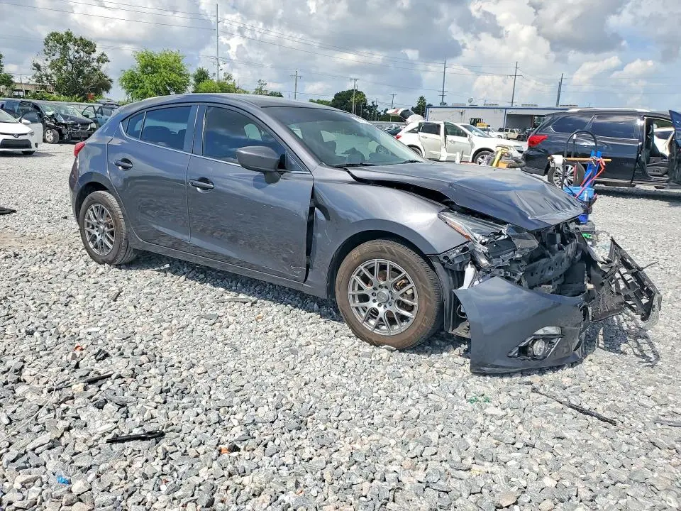 2015 MAZDA 3 TOURING  