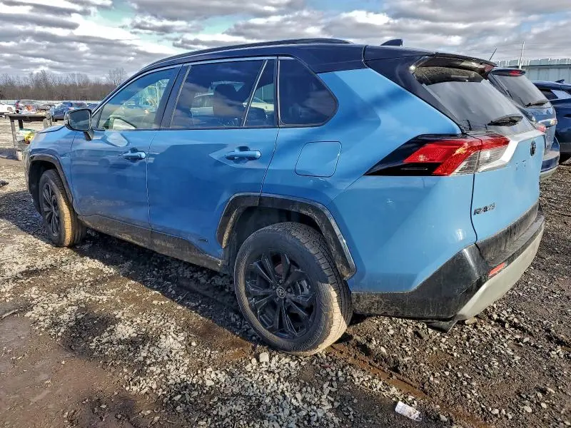 2022 TOYOTA RAV4 XSE  