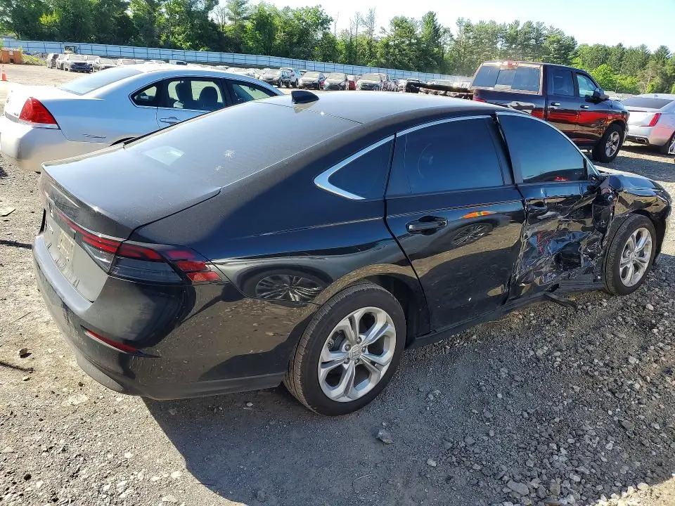 2025 HONDA ACCORD LX  