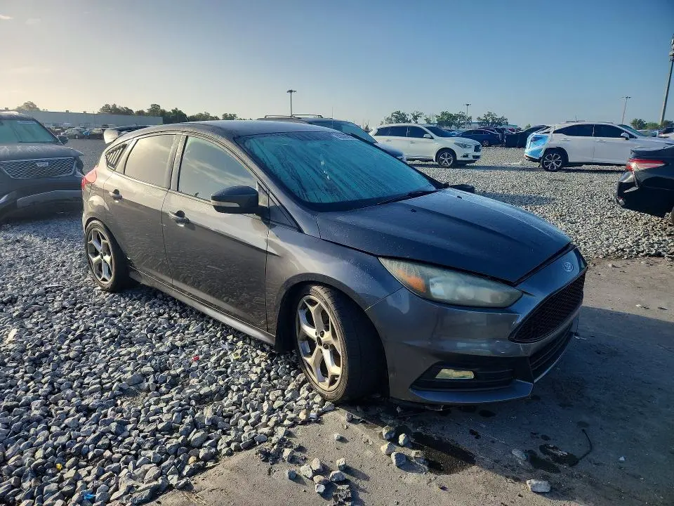 2016 FORD FOCUS ST  