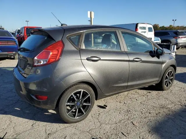 2017 FORD FIESTA SE  