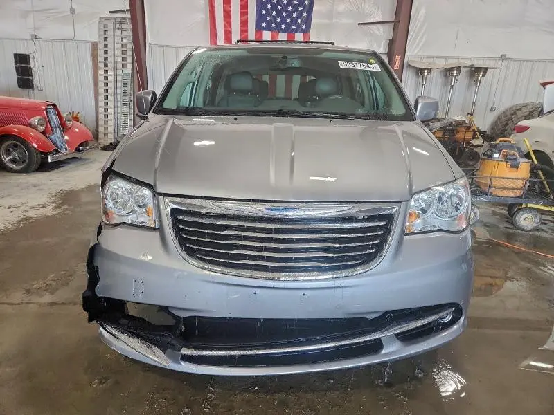 2013 CHRYSLER TOWN & COUNTRY TOURING  