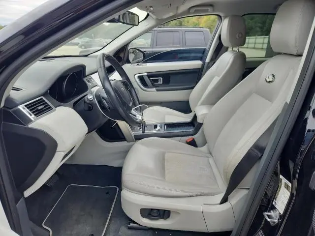 2017 LAND ROVER DISCOVERY SPORT SE  