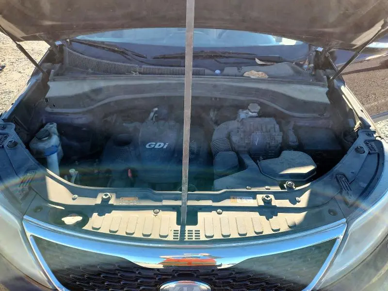 2014 KIA SORENTO LX  