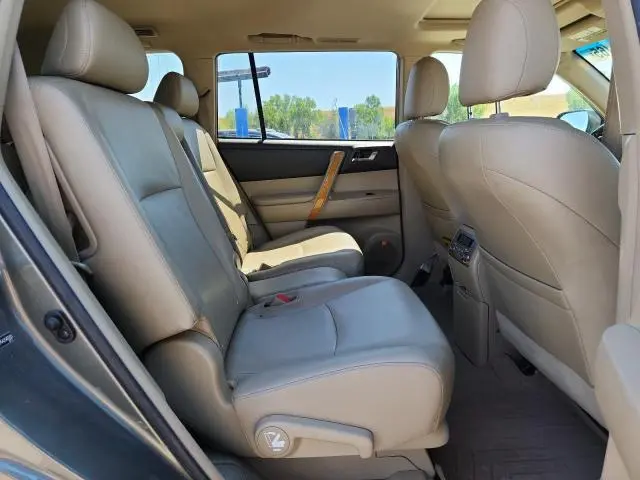 2010 TOYOTA HIGHLANDER HYBRID LIMITED  