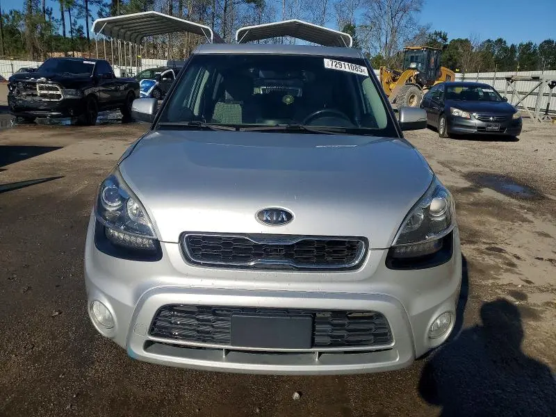 2012 KIA SOUL +  
