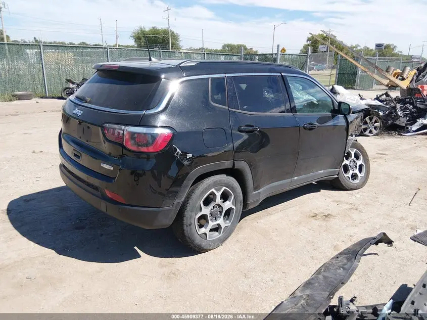 2018 JEEP COMPASS LATITUDE FWD