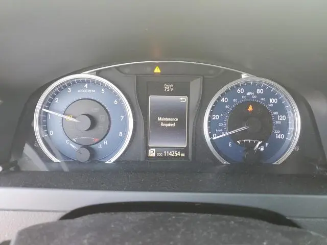 2016 TOYOTA CAMRY LE  