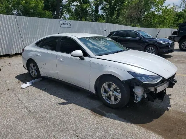 2020 HYUNDAI SONATA SE  