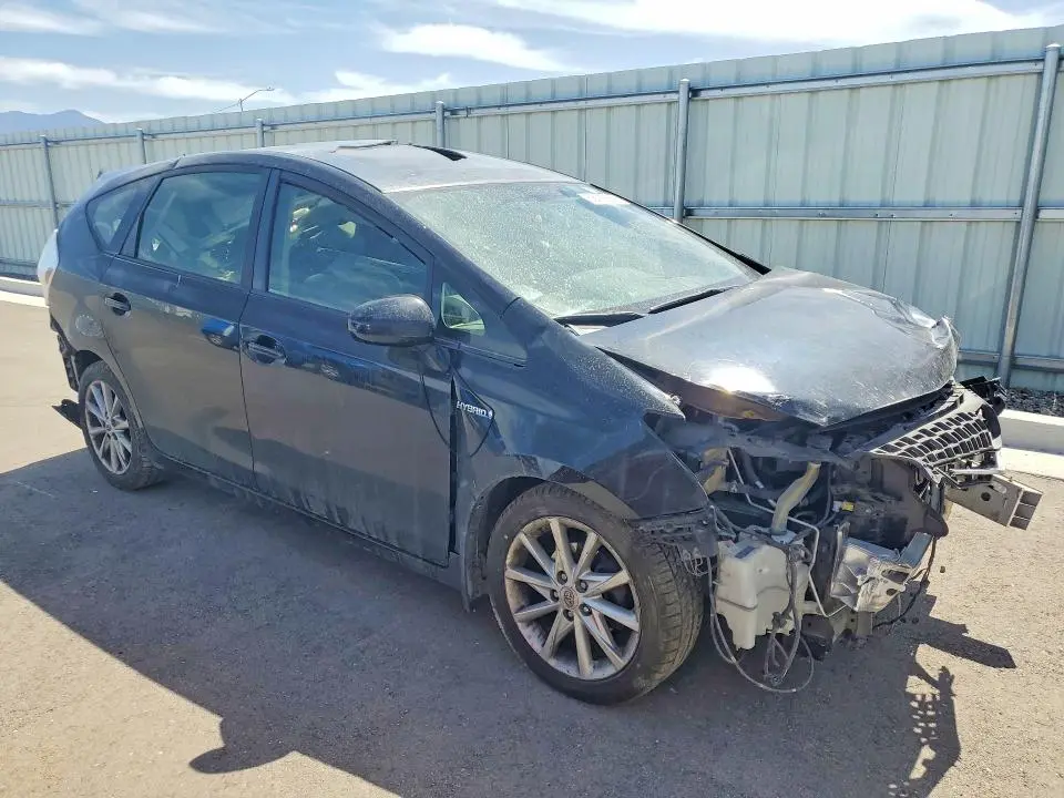 2014 TOYOTA PRIUS V FIVE  