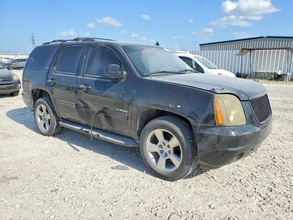 2013 GMC YUKON SLT  