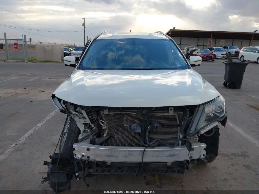 2018 NISSAN PATHFINDER SL