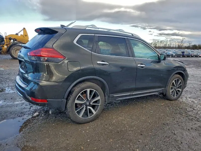 2017 NISSAN ROGUE SV  