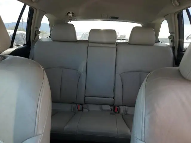 2011 SUBARU OUTBACK 3.6R LIMITED  
