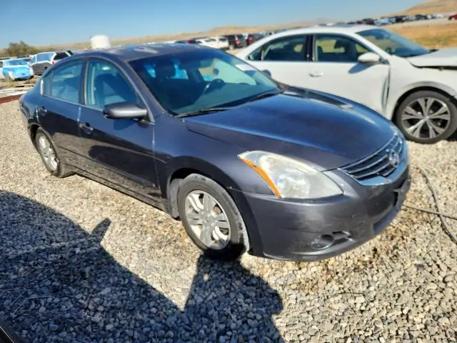2010 NISSAN ALTIMA BASE  
