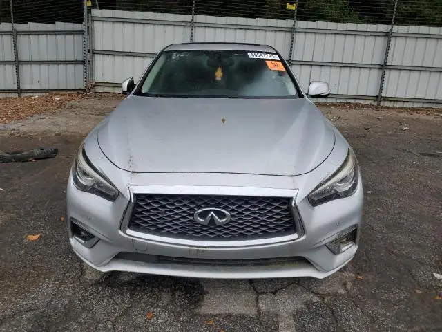 2018 INFINITI Q50 LUXE