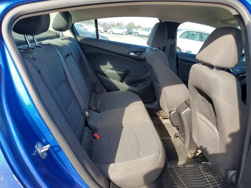 2017 CHEVROLET CRUZE LT  