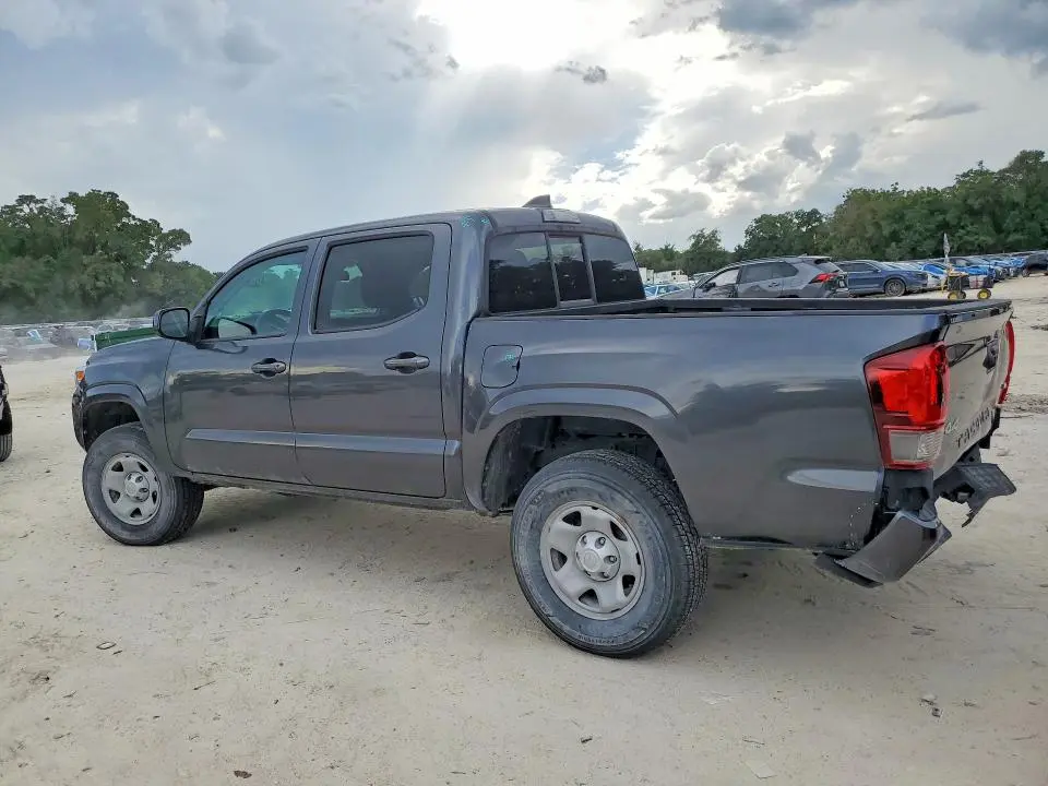 2022 TOYOTA TACOMA SR V6  