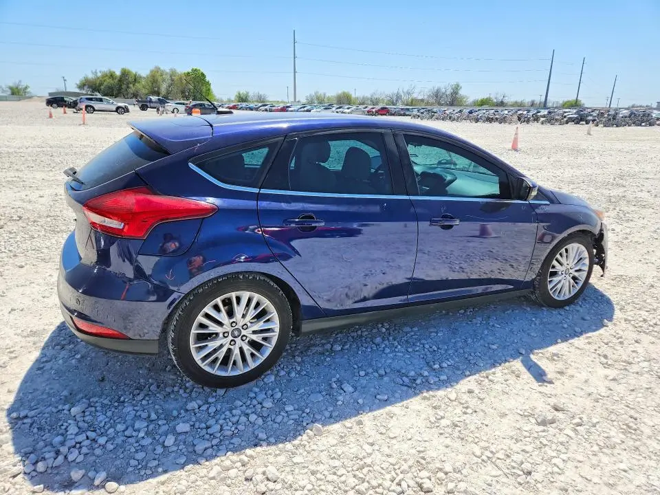 2016 FORD FOCUS TITANIUM  
