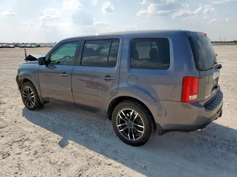 2015 HONDA PILOT SE  